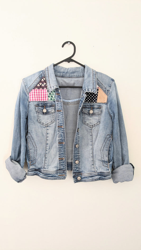 Upcycled Patchwork Denim Jacket – Handmade Sustainable Fashion | Size 8–10