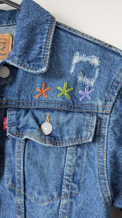 Upcycled Kids’ Levi’s Denim Jacket – Retro Floral Patchwork & Hand Embroidery | Fits 8–10 Years