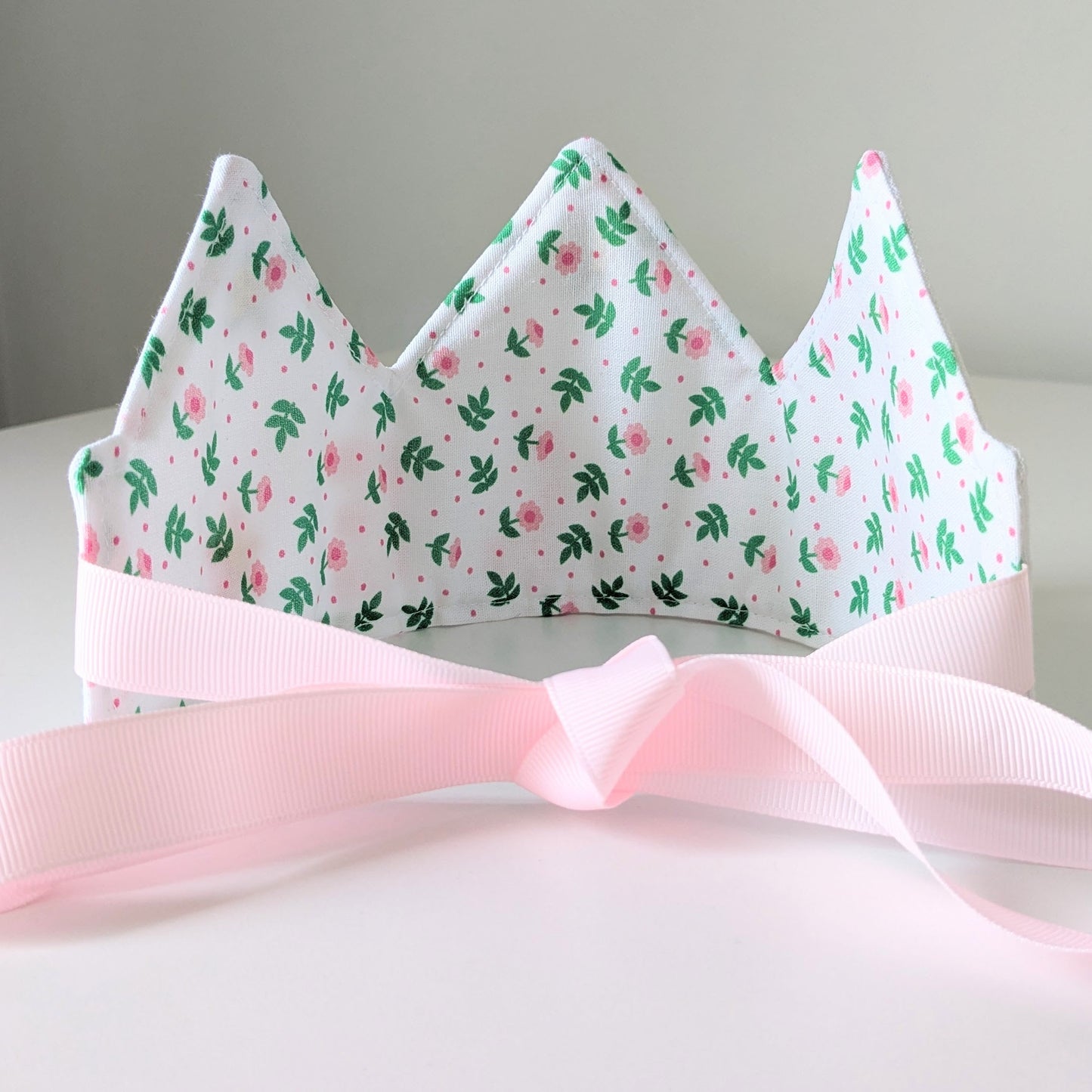 👑 DIY Fabric Party Crown – Free PDF Pattern