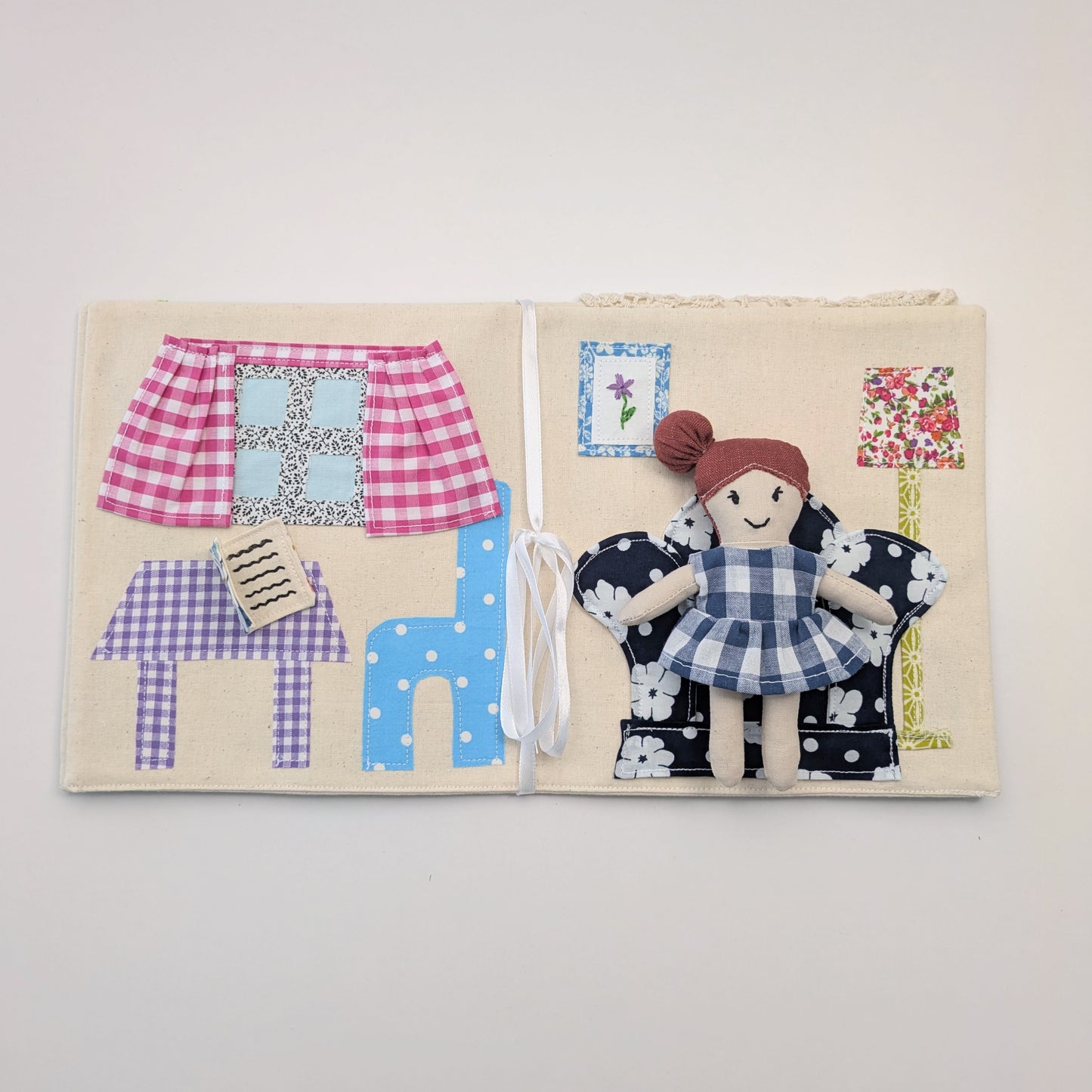 Dollhouse pattern page with illustrated steps for assembling the dollhouse.